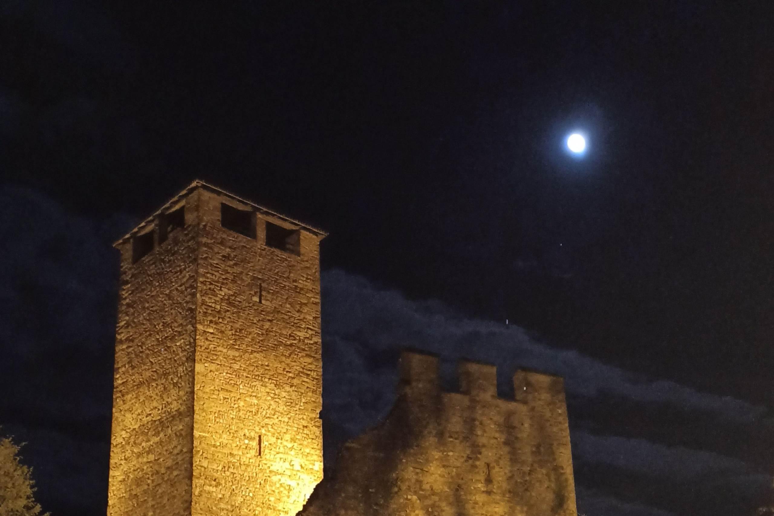 Corri con la luna