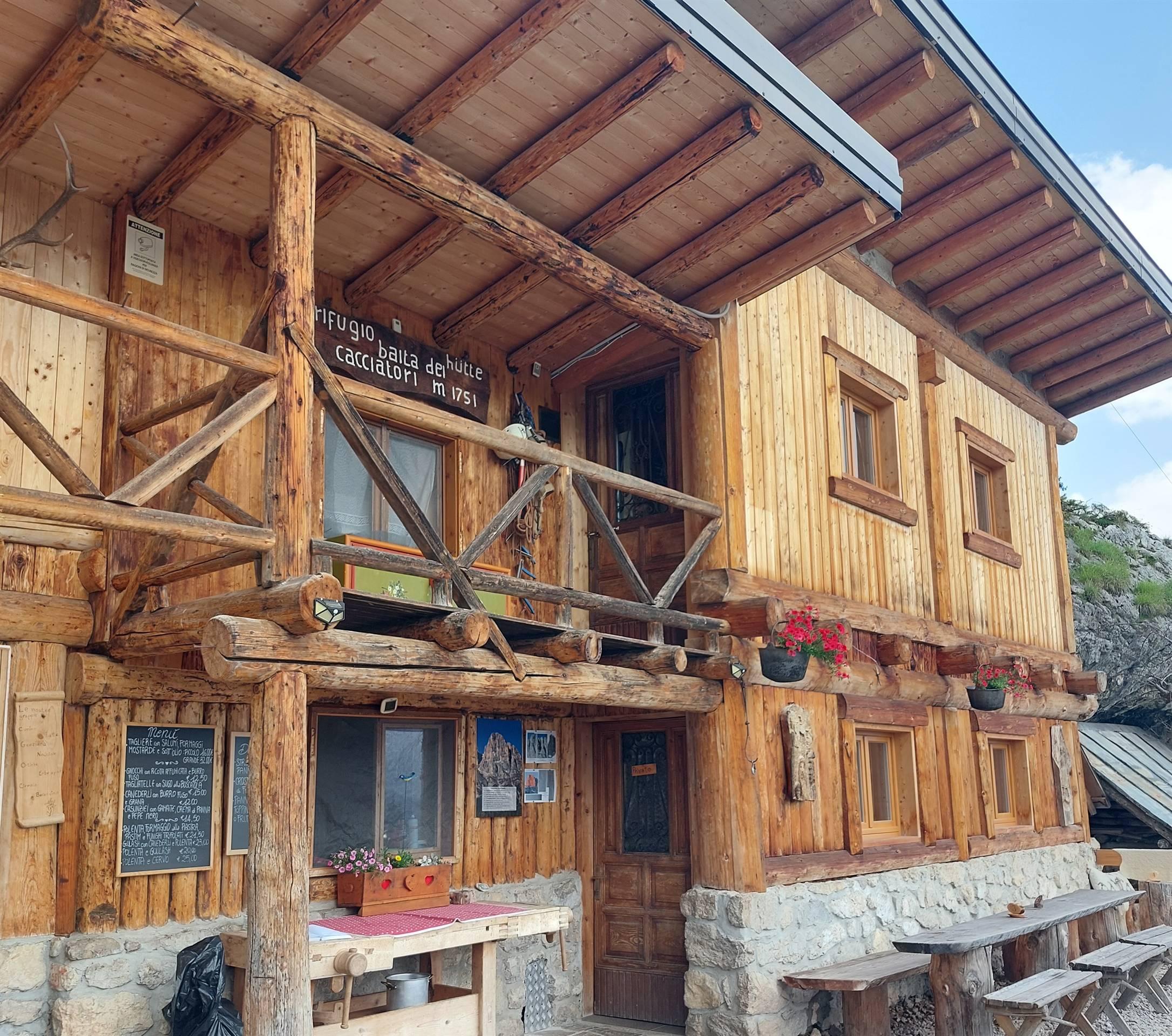 Rifugio Baita dei Cacciatori