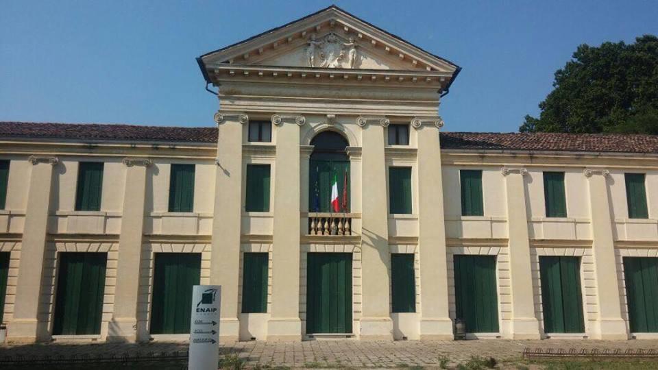 Villa Ferretti Angeli