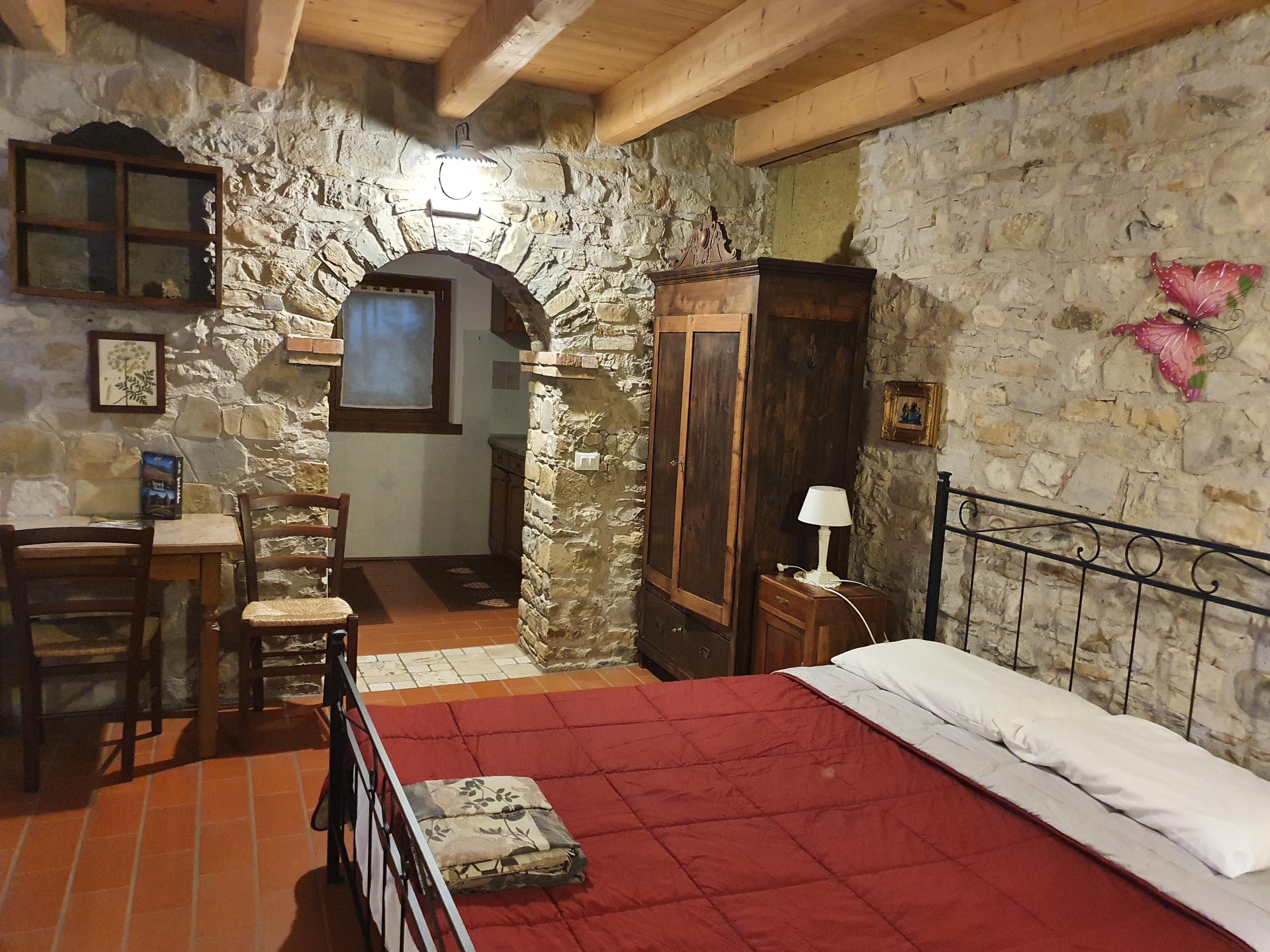 AI COLLI DI CASTELDARDO DI SCHIFFO MARIA PAOLA - 2