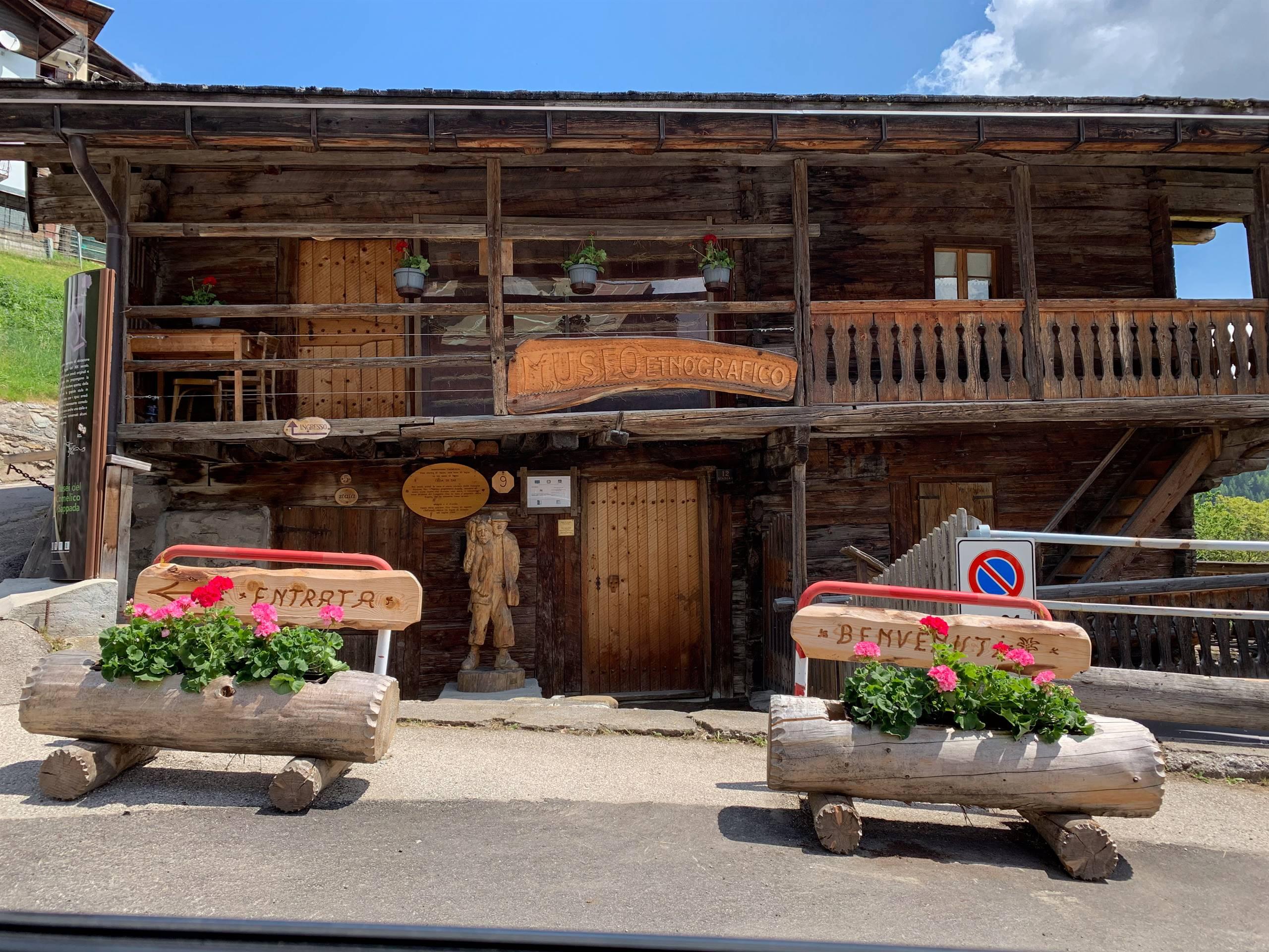 Apertura Museo Angiul Sai