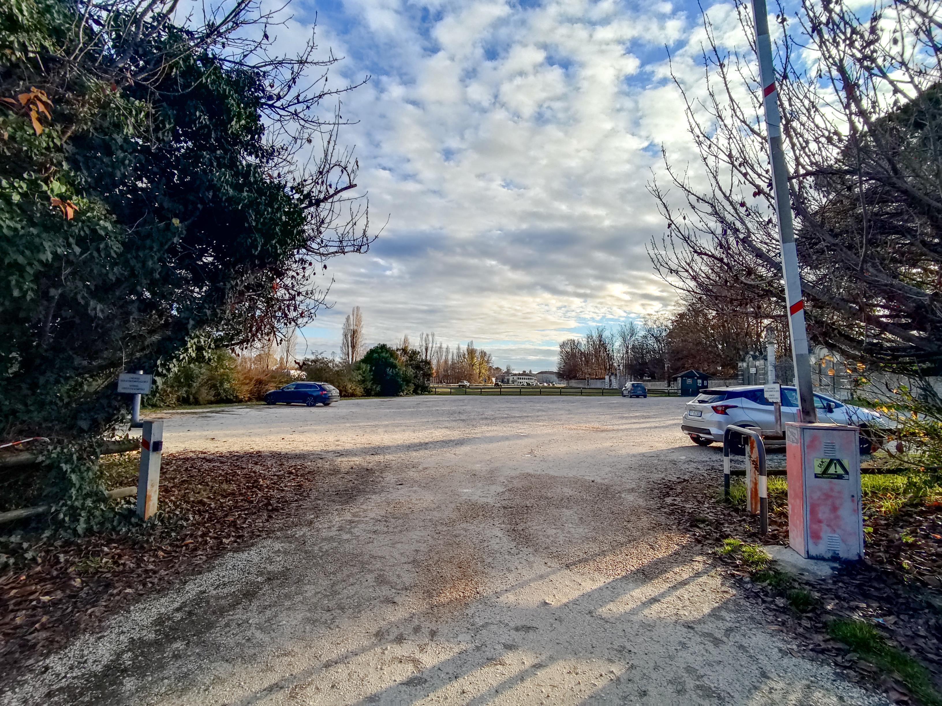 Parcheggio di Villa Pisani