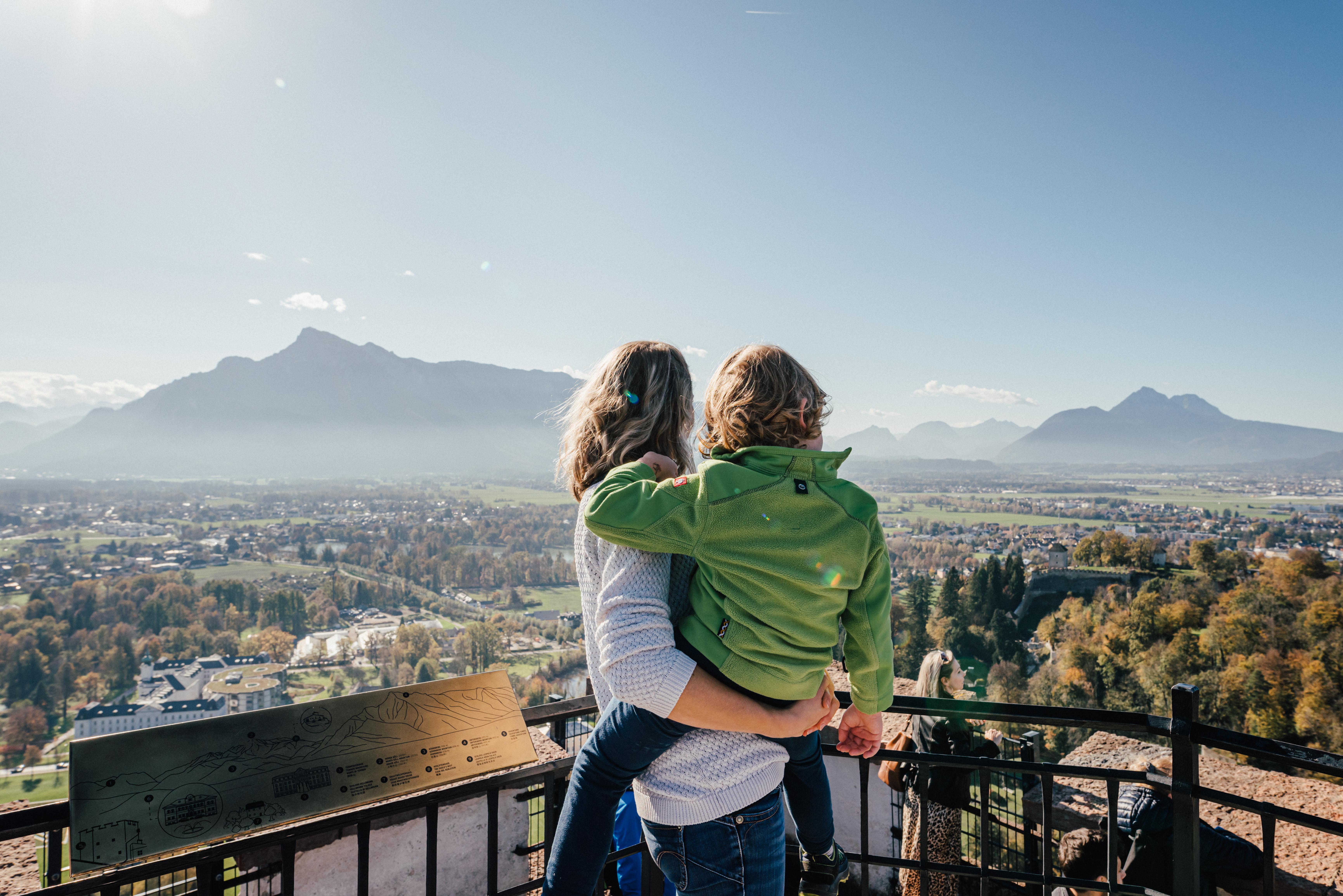 Familienführung Hoch hinauf und tief hinunter
