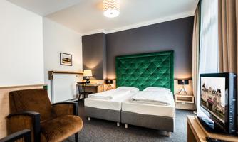 Space and comfort
from 28 m²
queen-size double bed
comfortable
nice and spacious
lovely beds
almost all with a balcony and a sofa – best to be quick and book both in good time