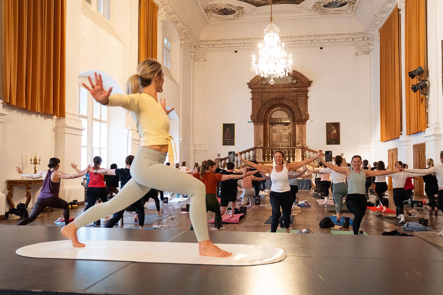 Pop Up Yoga – Mozart Edition