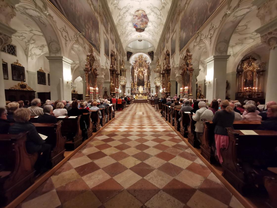 Gottesdienst mit Musik in der Stiftskirche St. Peter