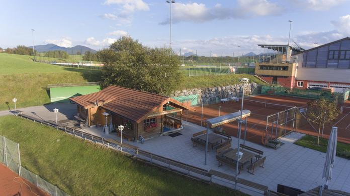 Tennishalle/Tennisplätze Eugendorf