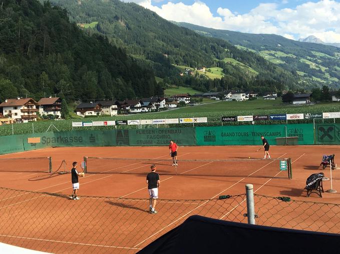 Tennisplatz Stumm