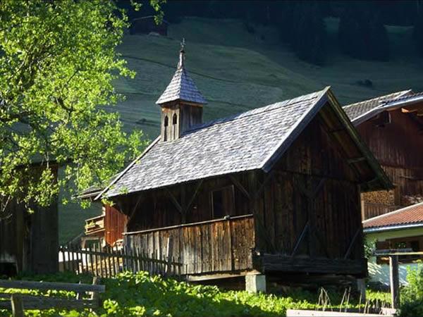 Holzkapelle in Madseit