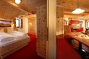 Suite 3 Suite 3