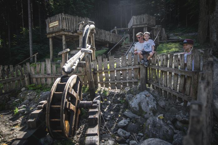 Wassernaturspielplatz "Brindlang"